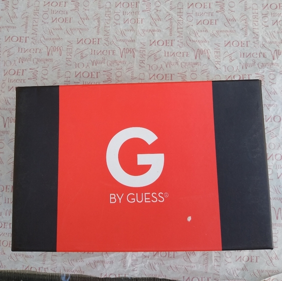 G By Guess Shoes - Picture 5 of 5